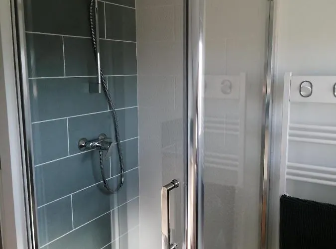 4 Etoiles A La Campagne Antran