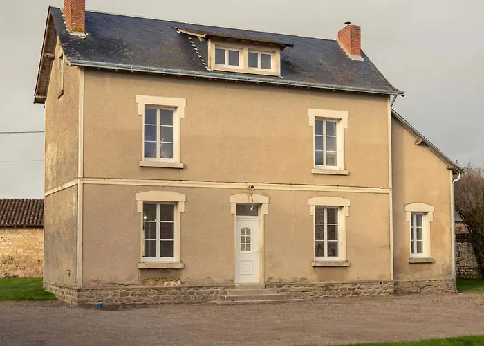 4 Etoiles A La Campagne *